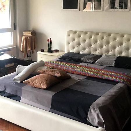 B&B Stanze Lussuose Аверса Екстериор снимка